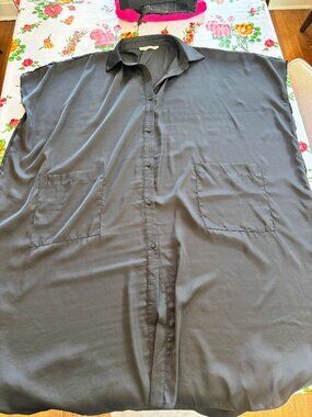 Ellison Women's Oversized Smock Dress in Black Size Large